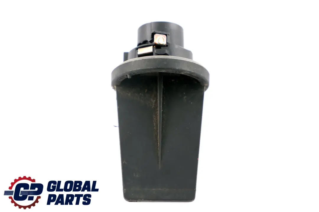 Douille D'Ampoule Clignotant pour BMW X5 E53 E60 M5 E60N E61 E61N E65 E66 à propos du numéro de pièce 6916102 BMW X5 E53 E60 M5 E60N E61 E61N E65 E66 Douille D'Ampoule Clignotant - SKU 6916102 - Numéro de pièce 6916102