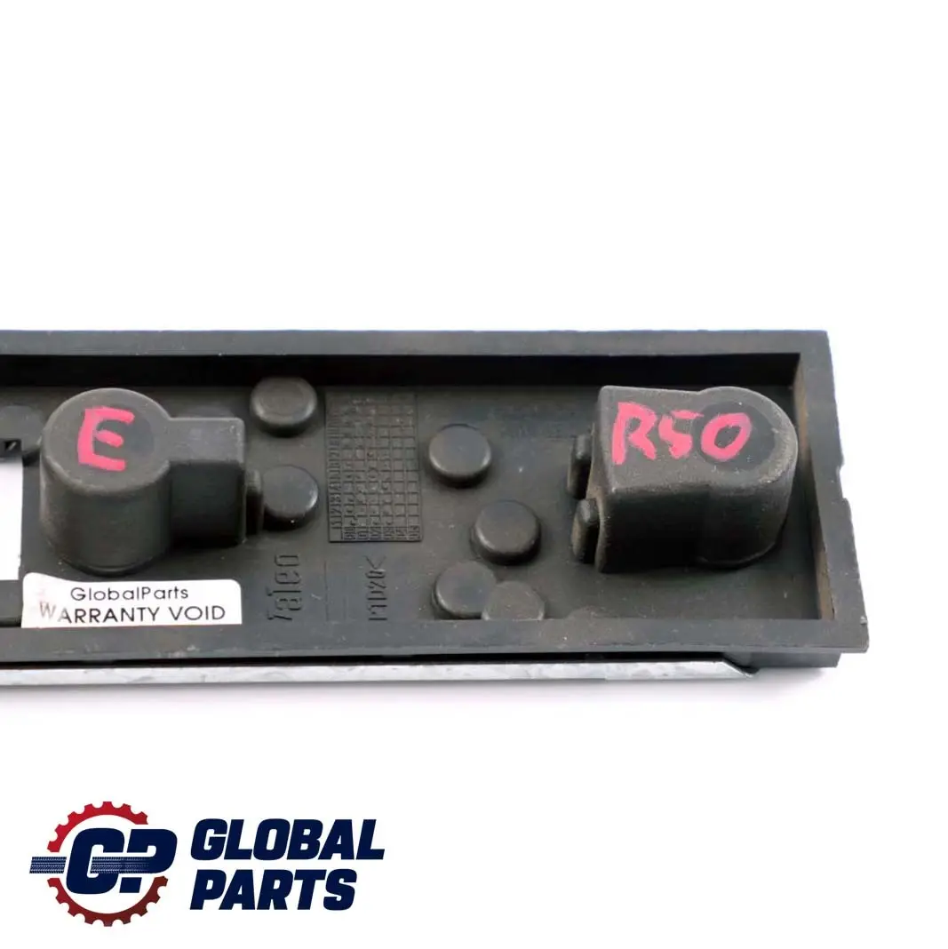 Mini R50 R53 Gniazdo Żarówki Tylny Panel Boczny - SKU 6916395 - Numer Części 6916395