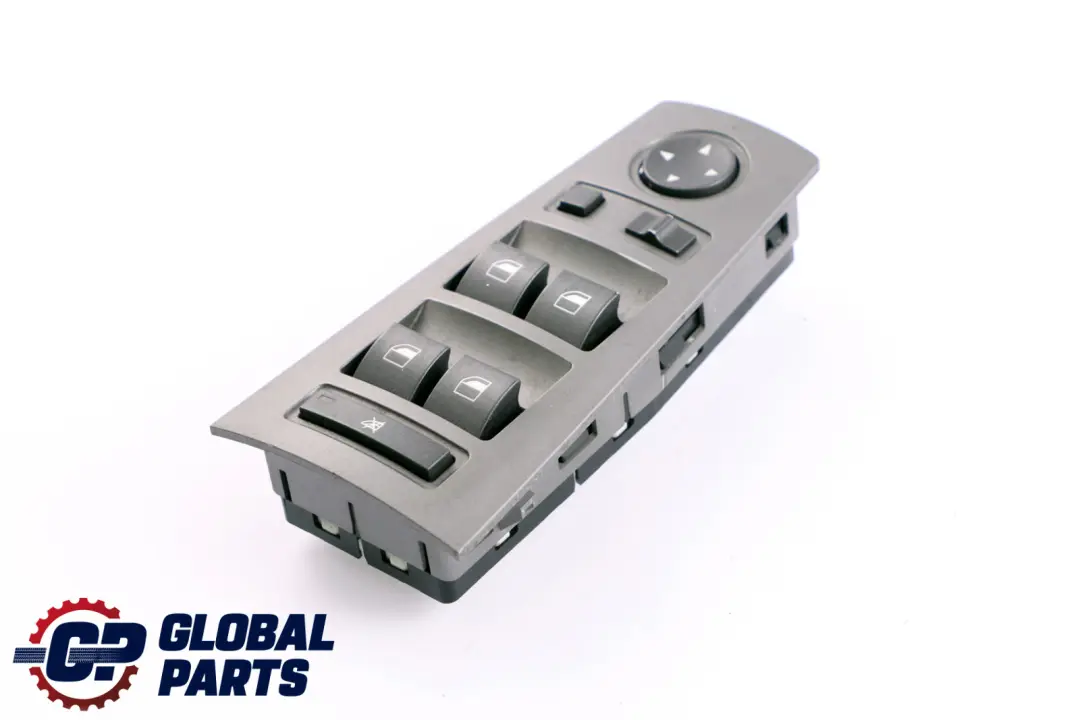 Interruttore alzacristalli a ribaltamento porta conducente grigio per BMW E65 E66 con numero di parte 6917104 BMW E65 E66 Interruttore alzacristalli a ribaltamento porta conducente grigio - SKU 6917104 - Numero di parte 6917104