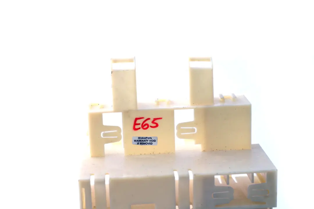 Bracket For Module Unit ECU to BMW 7 Series E65 E66 with Part number 6917642 BMW 7 Series E65 E66 Bracket For Module Unit ECU - SKU rhd-6917642 - Part number 6917642