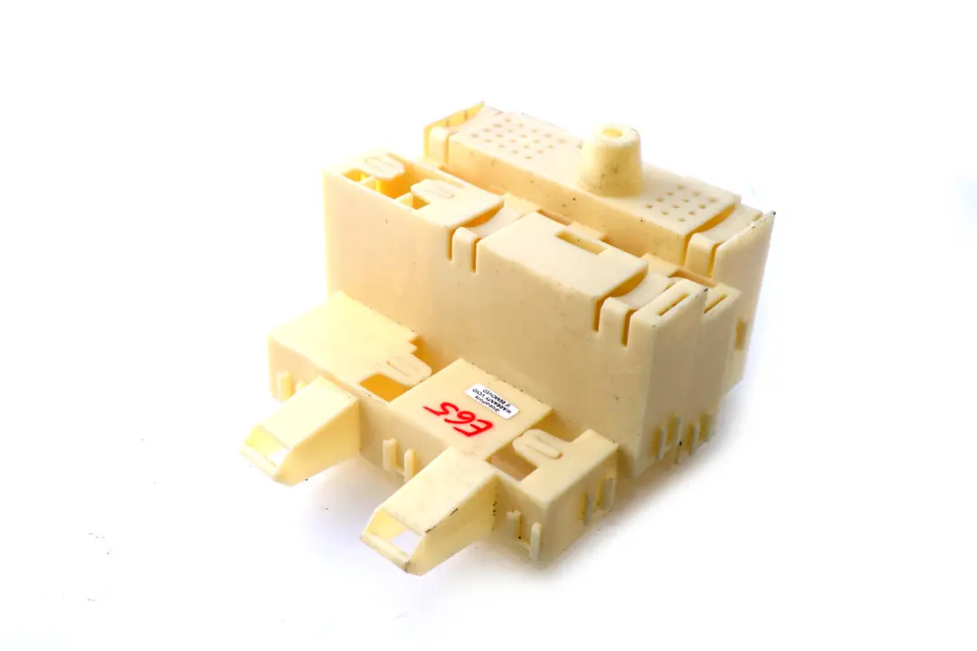 Bracket For Module Unit ECU to BMW 7 Series E65 E66 with Part number 6917642 BMW 7 Series E65 E66 Bracket For Module Unit ECU - SKU rhd-6917642 - Part number 6917642