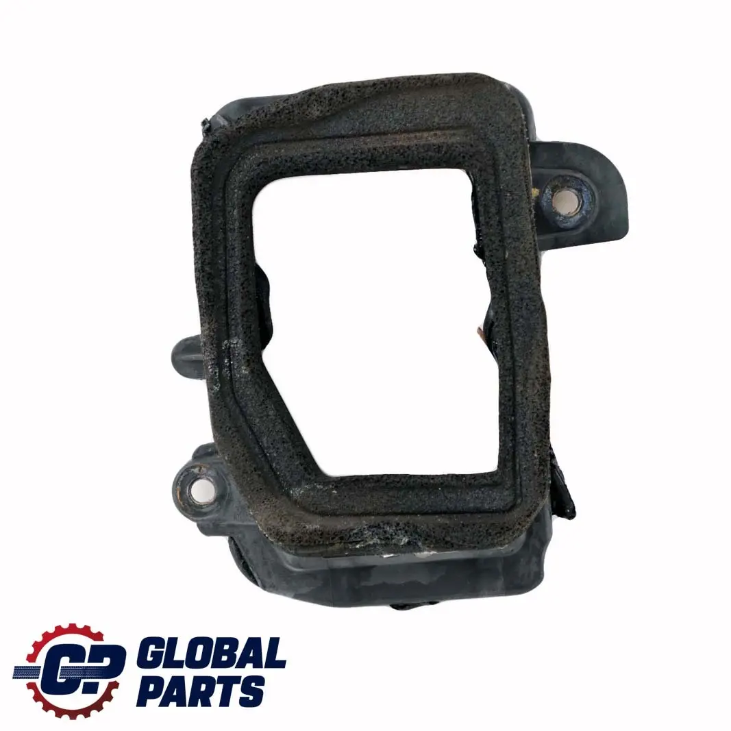 BMW 5 6 E60 E61 E63 Sealing Frame Left N/S Front Air Duct Seal Flange - SKU 6917825 - Part number 6917825