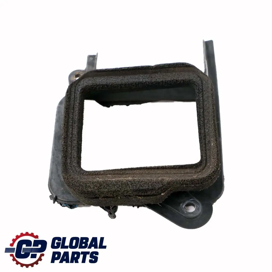 BMW 5 6 E60 E61 E63 Sealing Frame Right O/S Front Air Duct Seal Flange - SKU 6917826 - Part number 6917826