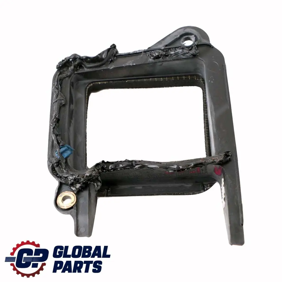 BMW 5 6 E60 E61 E63 Sealing Frame Right O/S Front Air Duct Seal Flange - SKU 6917826 - Part number 6917826