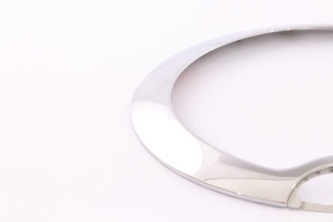 Anillo Cromado de L?mpara Izquierda 6312 para Mini One Cooper R50 R53 con número de pieza 6917837 Mini One Cooper R50 R53 Anillo Cromado de L?mpara Izquierda 6312 - SKU 6917837 - Número de pieza 6917837