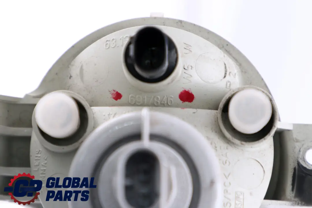 Additional Turn Indicator Light Lamp Front Right O/S to Mini Cooper R50 R52 R53 with Part number 6917846 Mini Cooper R50 R52 R53 Additional Turn Indicator Light Lamp Front Right O/S - SKU 6917846 - Part number 6917846