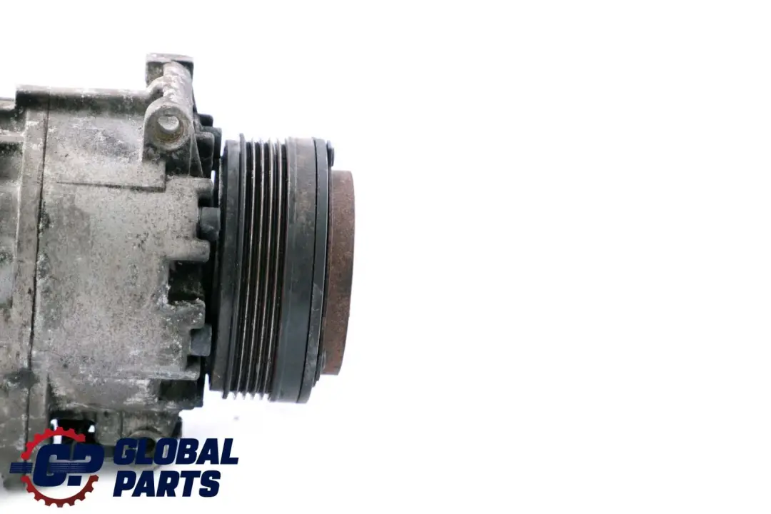 M57 A/C Pompe du compresseur de climatisation pour BMW X5 E53 3.0d à propos du numéro de pièce 6917866 BMW X5 E53 3.0d M57 A/C Pompe du compresseur de climatisation - SKU 6917866 - Numéro de pièce 6917866