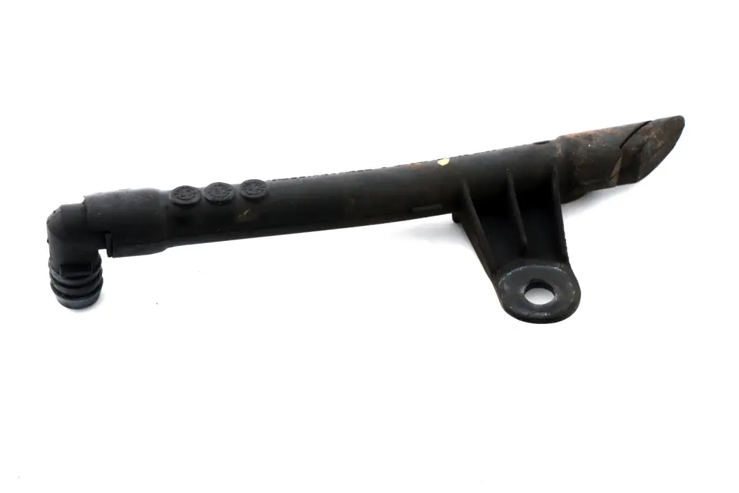Tubo di scarico acqua condensatore in basso a sinistra per BMW E60 E61 E63 E64 con numero di parte 6917887 BMW E60 E61 E63 E64 Tubo di scarico acqua condensatore in basso a sinistra - SKU 6917887 - Numero di parte 6917887