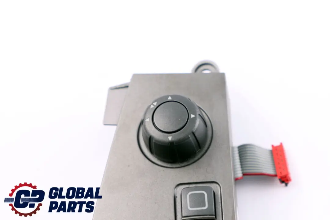 Front Right Electric Seat Adjustment Switch O/S to BMW 7 Series E65 E66 with Part number 6918379 BMW 7 Series E65 E66 Front Right Electric Seat Adjustment Switch O/S - SKU 6918379 - Part number 6918379