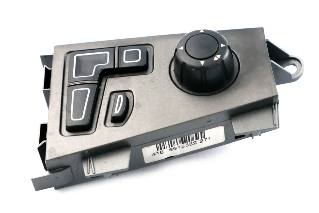 Interruptor Ajuste Asiento Eléctrico Delantero Izquierdo para BMW E65 E66 E67 con número de pieza 6918382 BMW E65 E66 E67 Interruptor Ajuste Asiento Eléctrico Delantero Izquierdo - SKU 6918382 - Número de pieza 6918382