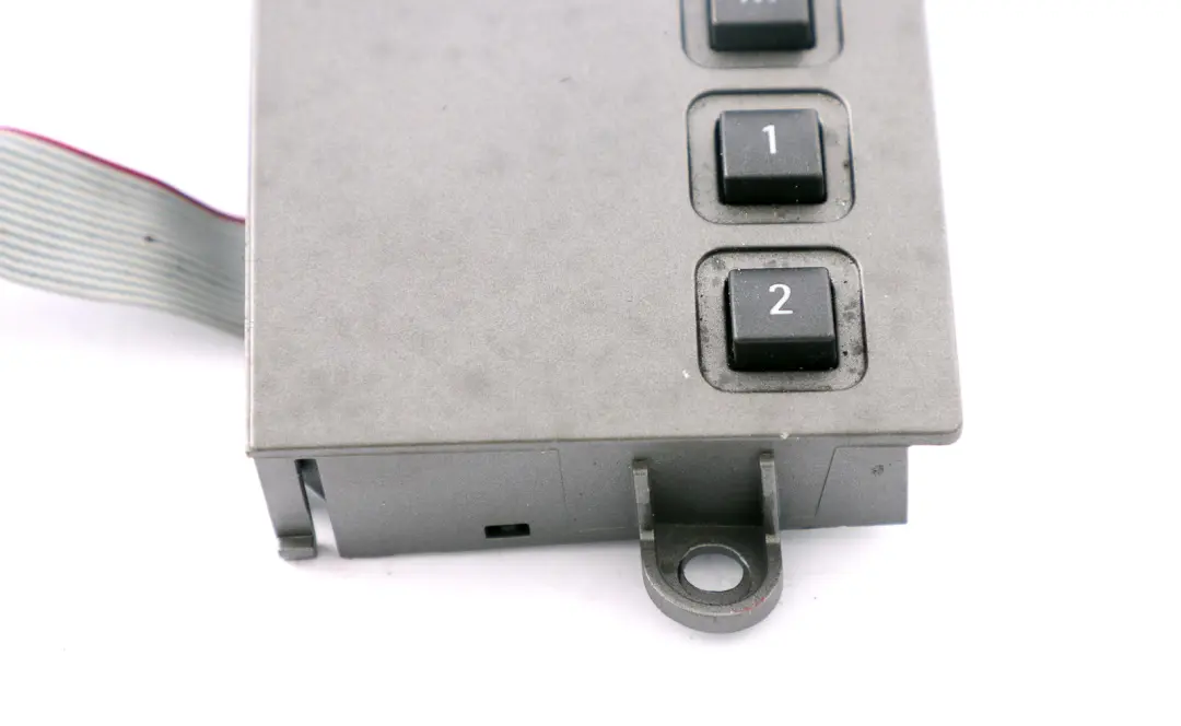 Schalter Sitz Vorne Links für BMW 7 er E65 E66 E67 mit Teilenummer 6918400 BMW 7 er E65 E66 E67 Schalter Sitz Vorne Links - SKU 6918400 - Teilenummer 6918400