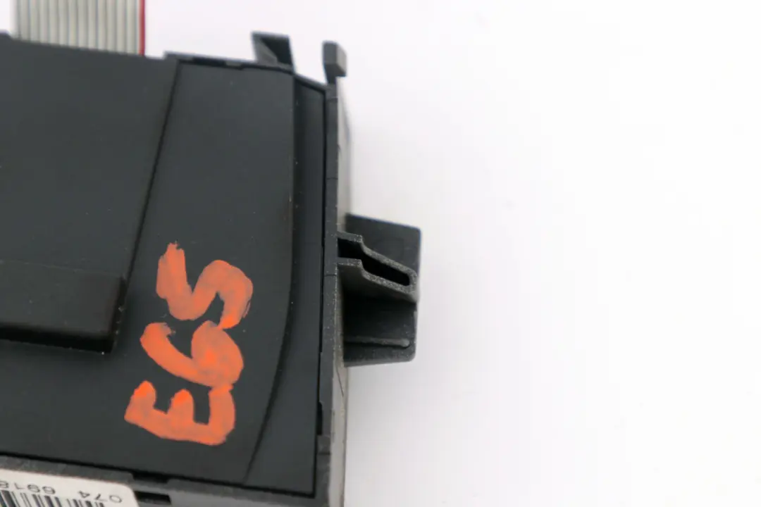 Panel regulacji fotela prawy do BMW E65 E66 o numerze 6971624 BMW E65 E66 Panel regulacji fotela prawy - SKU 6918401 - Numer Części 6971624