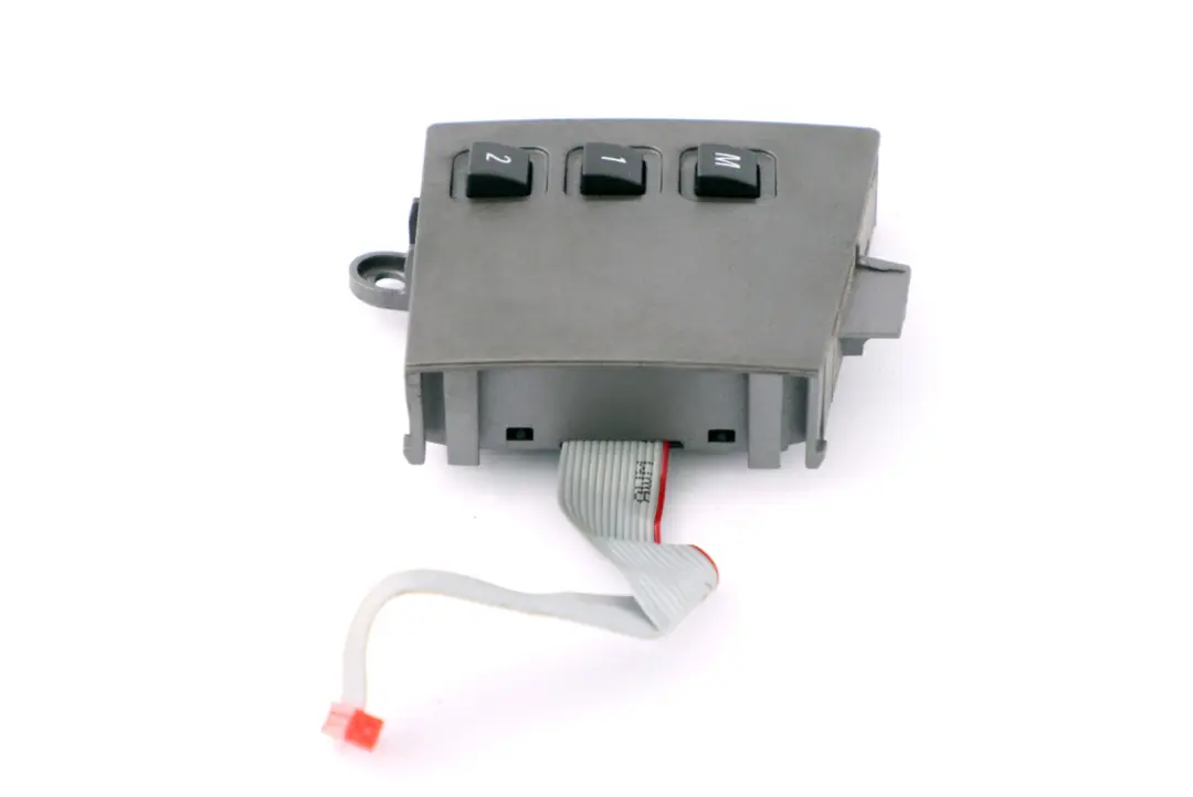 Interruptor Memoria Calefaccion Asiento Derecho para BMW E65 E66 con número de pieza 6971624 BMW E65 E66 Interruptor Memoria Calefaccion Asiento Derecho - SKU 6918401 - Número de pieza 6971624