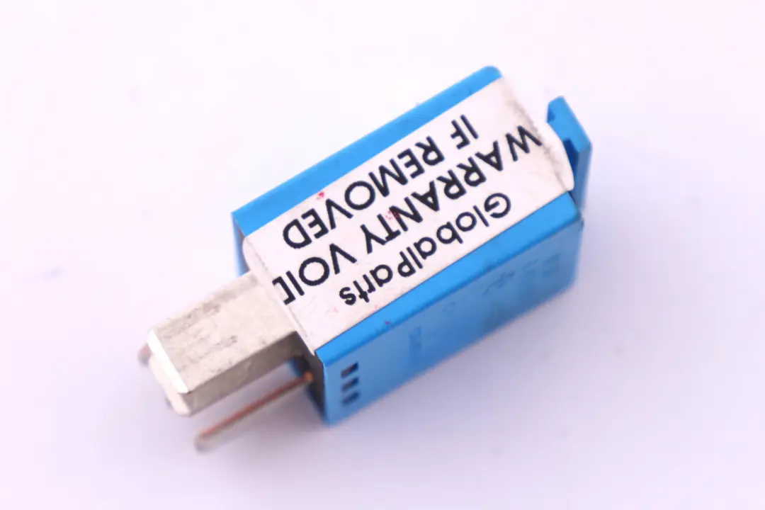 Przekaźnik Niebieski do BMW X1 X3 X5 X6 Z4 o numerze 61366918816 BMW X1 X3 X5 X6 Z4 Przekaźnik Niebieski - SKU 6918816 - Numer Części 61366918816