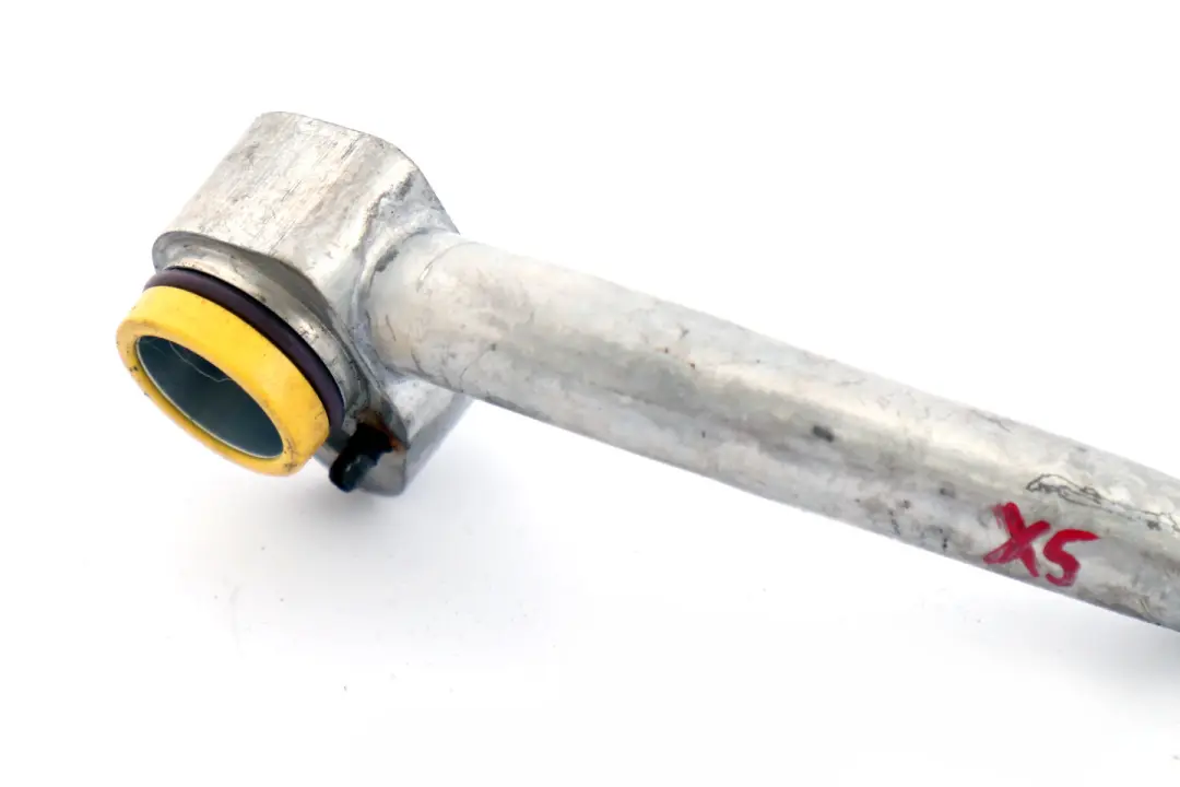 M57N Connector Suction Pipe Coolant Line to BMW X5 E53 3.0d with Part number 6918939 BMW X5 E53 3.0d M57N Connector Suction Pipe Coolant Line - SKU 6918939 - Part number 6918939