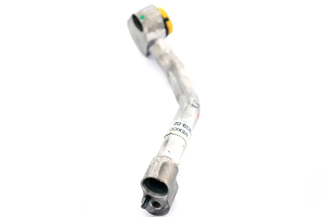 M57N Conector Tubo De Aspiracion Linea De Refrigerante para BMW E53 3.0d con número de pieza 6918939 BMW E53 3.0d M57N Conector Tubo De Aspiracion Linea De Refrigerante - SKU 6918939 - Número de pieza 6918939