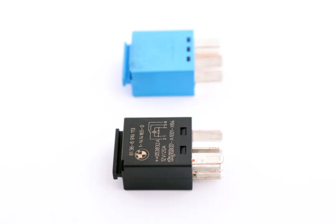 Silent Blue Relay 6918816 Windscreen Wipers to BMW E87 E90 F10 with Part number 6919113 BMW E87 E90 F10 Silent Blue Relay 6918816 Windscreen Wipers - SKU 6919113 - Part number 6919113