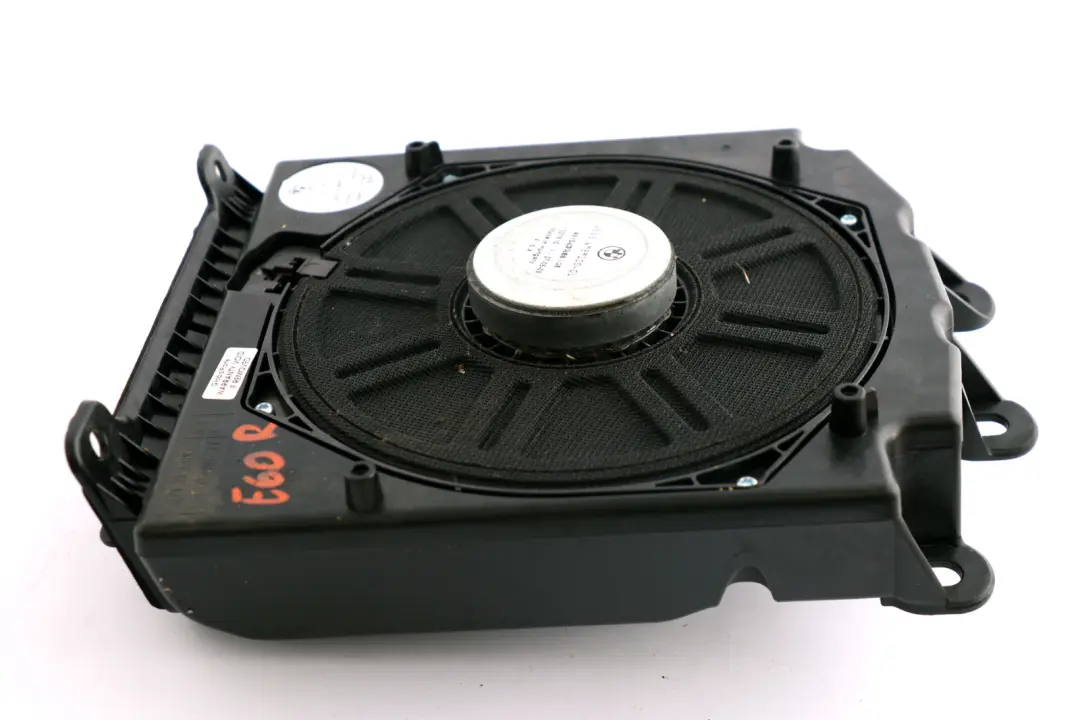 BMW E60 E61 Stereo Anlage Zentralbass Subwoofer Rechts - SKU 6919354 - Teilenummer 6929100