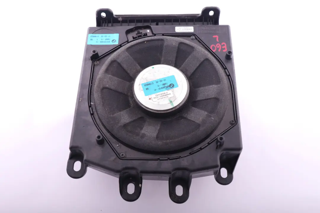 Sistema Hi-Fi Altavoz Central De Graves Izquierdo para BMW E60 E61 E63 con número de pieza 6919355 BMW E60 E61 E63 Sistema Hi-Fi Altavoz Central De Graves Izquierdo - SKU 6919355 - Número de pieza 6919355