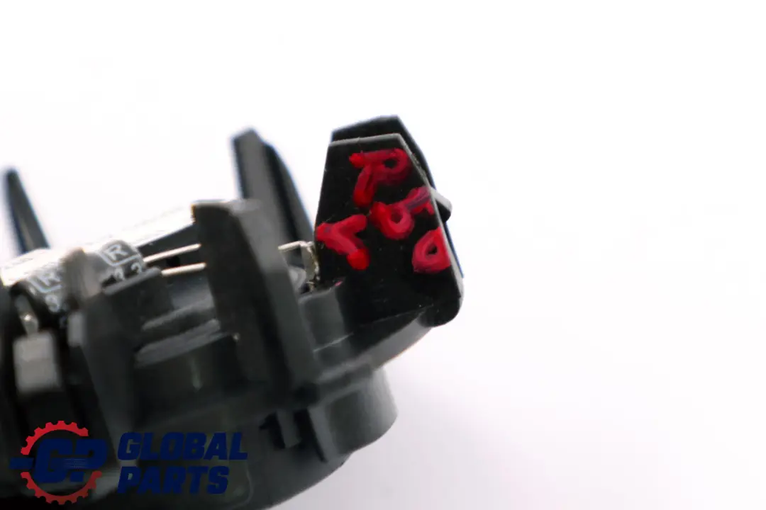 Front Door Tweeter Speaker to Mini R50 R52 R53 with Part number 6907639 Mini R50 R52 R53 Front Door Tweeter Speaker - SKU 6919451 - Part number 6907639