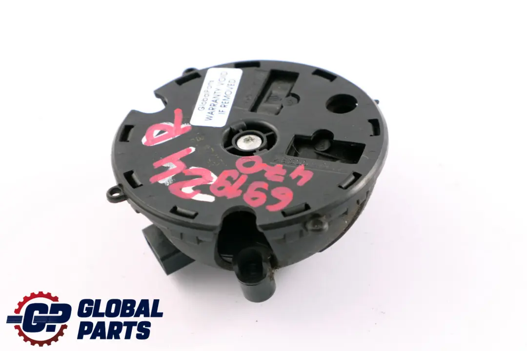 Napęd Silniczek Lusterka Bocznego Prawo do BMW Z4 E85 E86 o numerze 6919470 BMW Z4 E85 E86 Napęd Silniczek Lusterka Bocznego Prawo - SKU 6919470 - Numer Części 6919470