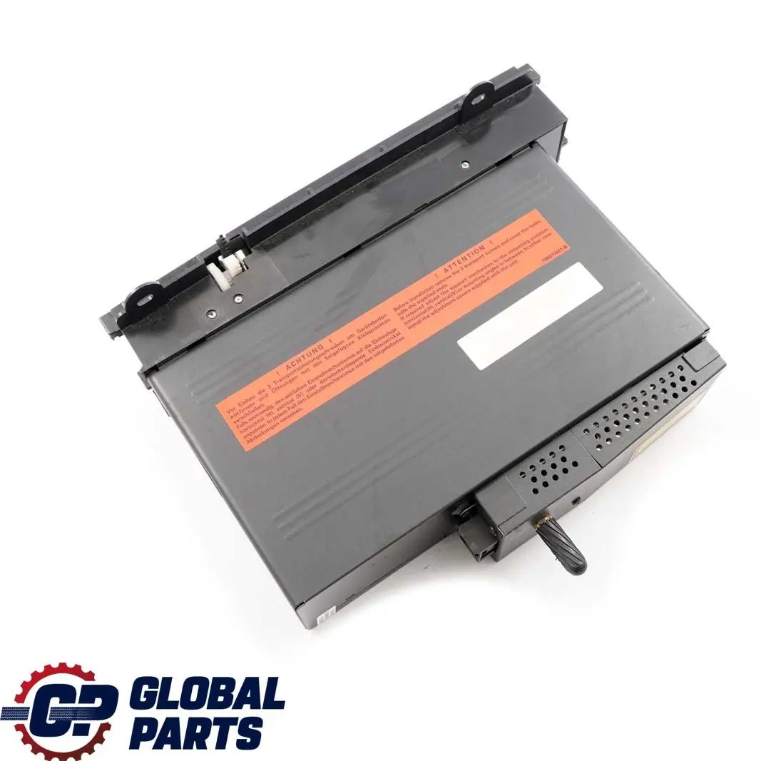 6-fach CD Wechsler Ohne Magazin 6926933 für BMW 7 er E65 E66 mit Teilenummer 6919474 BMW 7 er E65 E66 6-fach CD Wechsler Ohne Magazin 6926933 - SKU 6919474-1 - Teilenummer 6919474