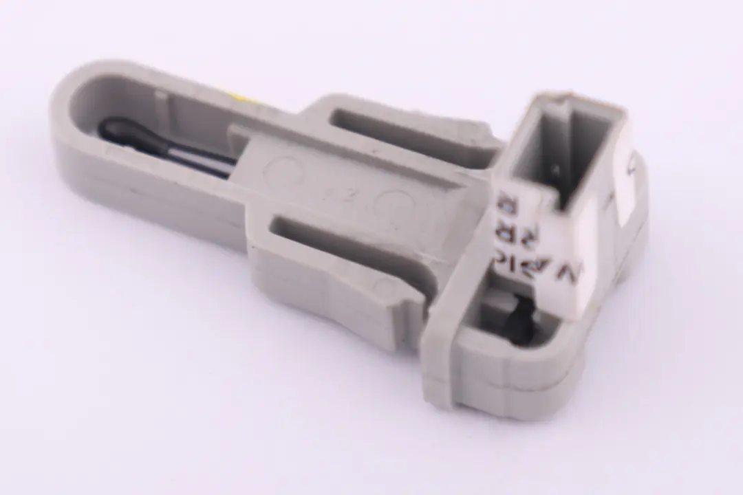 BMW 5 6 Series E60 E61 E63 E64 LCI Heater radiator temperature sensor - SKU 6920431 - Part number 64116920431