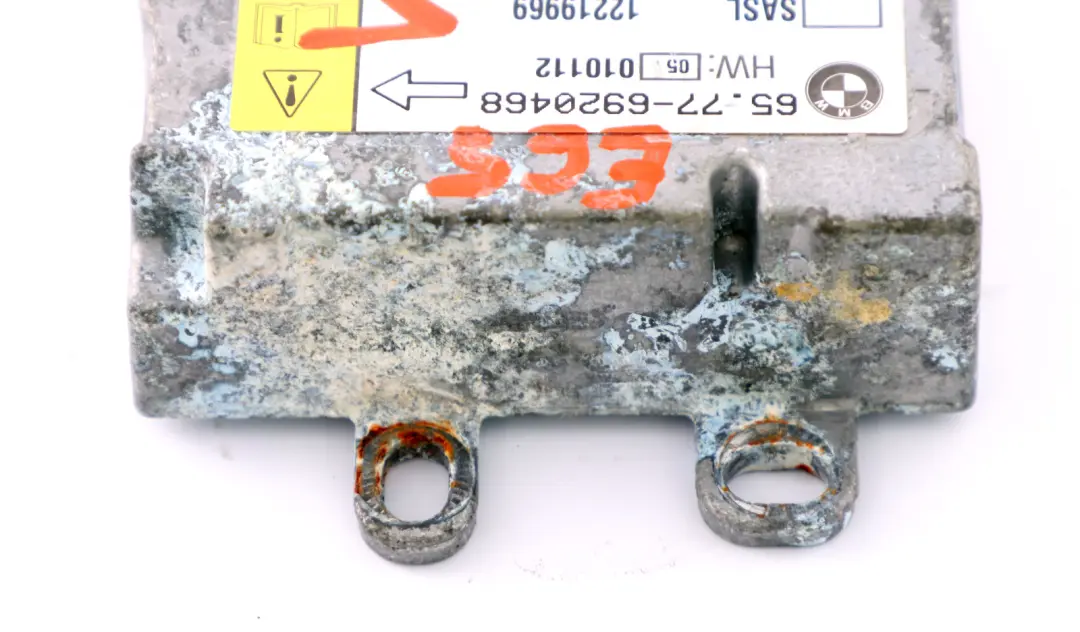 Sensore montante A sinistro per BMW E65 E66 E67 con numero di parte 6920468 BMW E65 E66 E67 Sensore montante A sinistro - SKU 6920468 - Numero di parte 6920468