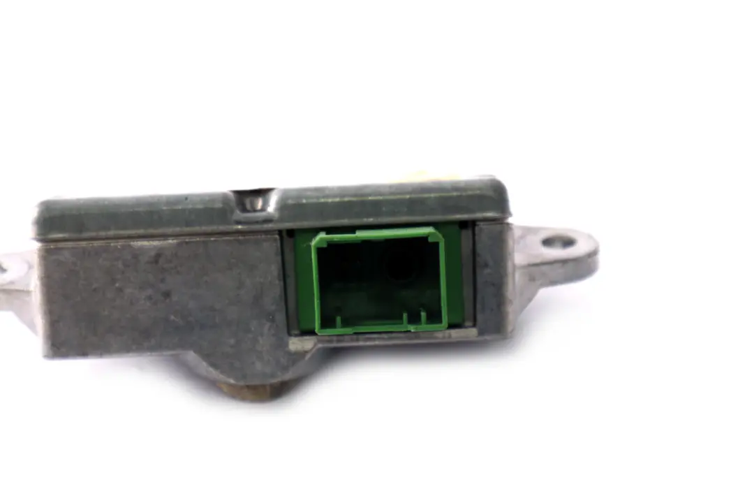 Sensor Front Left Door N/S 6577 to BMW 7 Series E65 E66 E67 with Part number 6920477 BMW 7 Series E65 E66 E67 Sensor Front Left Door N/S 6577 - SKU 6920477 - Part number 6920477