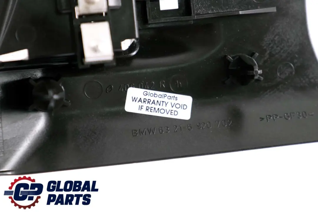 BMW E46 Coupé Cabrio Lampenträger Heckleuchte Seitenwand Rechts - SKU 6920702 - Teilenummer 6920702