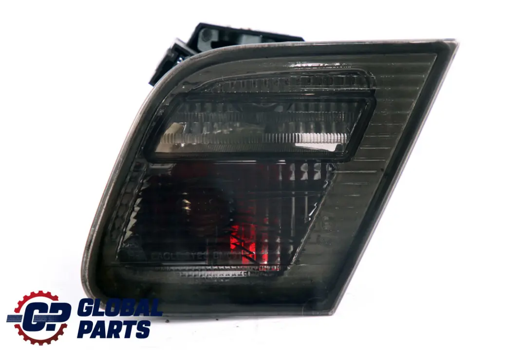 Left Right O/N/S Rear Light In Trunk Lid Boot Tailgate Lamp to BMW 3 Series E46 with Part number 6920705 BMW 3 Series E46 Left Right O/N/S Rear Light In Trunk Lid Boot Tailgate Lamp - SKU 6920705-SET-TAIWAN - Part number 6920705