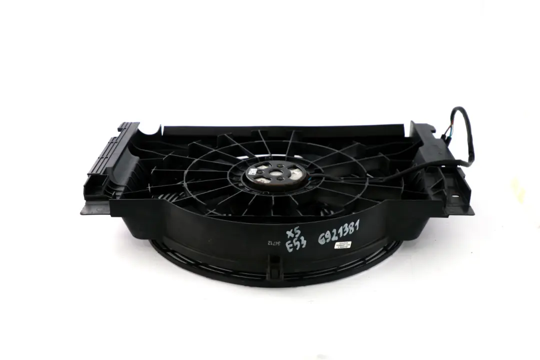 Ventilateur De Radiateur De Refroidissement Essence pour BMW X5 E53 à propos du numéro de pièce 6921381 BMW X5 E53 Ventilateur De Radiateur De Refroidissement Essence - SKU 6921381 - Numéro de pièce 6921381