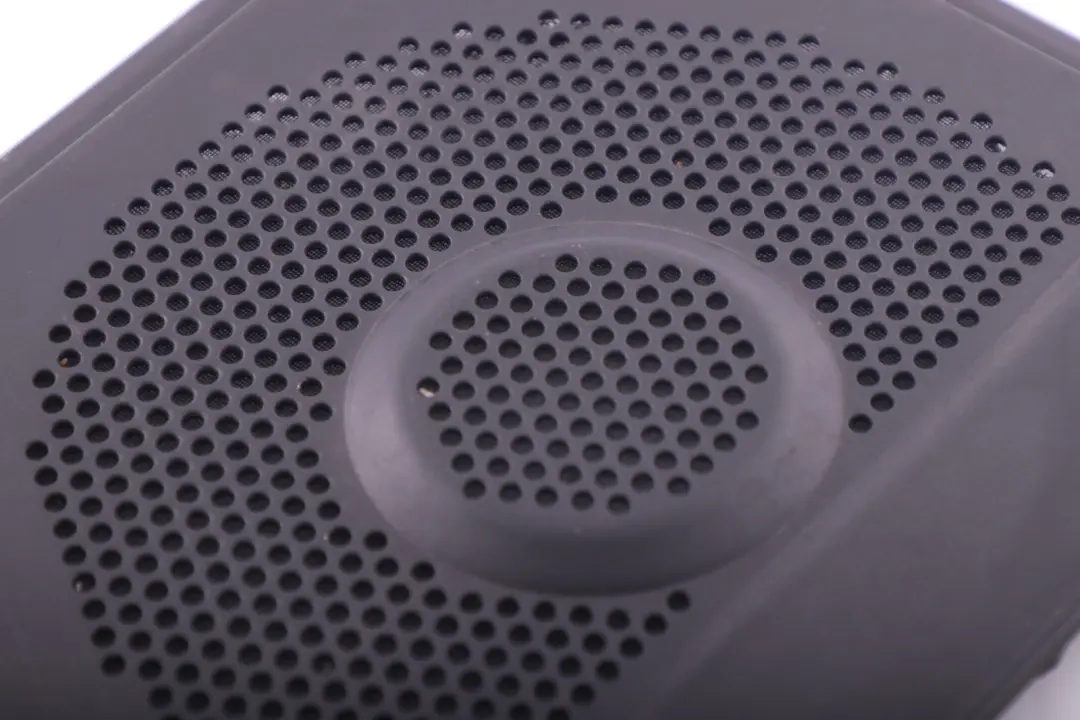 Osłona Obudowa Głośnika do BMW E63 o numerze 6921703 BMW E63 Osłona Obudowa Głośnika - SKU 6921703 - Numer Części 6921703