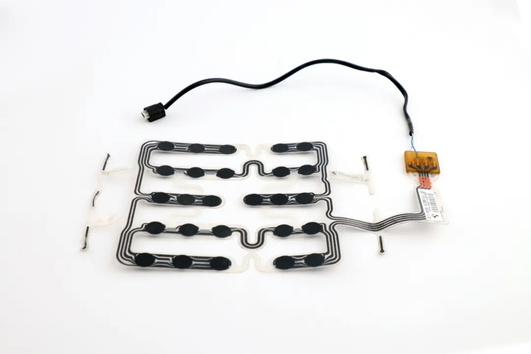 Alfombrilla Sensor Asiento Delantero para BMW E60 E65 E66 E67 con número de pieza 6921951 BMW E60 E65 E66 E67 Alfombrilla Sensor Asiento Delantero - SKU 6921951 - Número de pieza 6921951