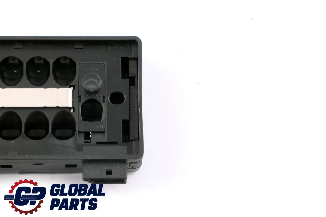 Rain And Light Sensor to BMW 1 3 Series Mini Cooper E81 E87 E90 E91 R56 with Part number 6922046 BMW 1 3 Series Mini Cooper E81 E87 E90 E91 R56 Rain And Light Sensor - SKU 6922046 - Part number 6922046