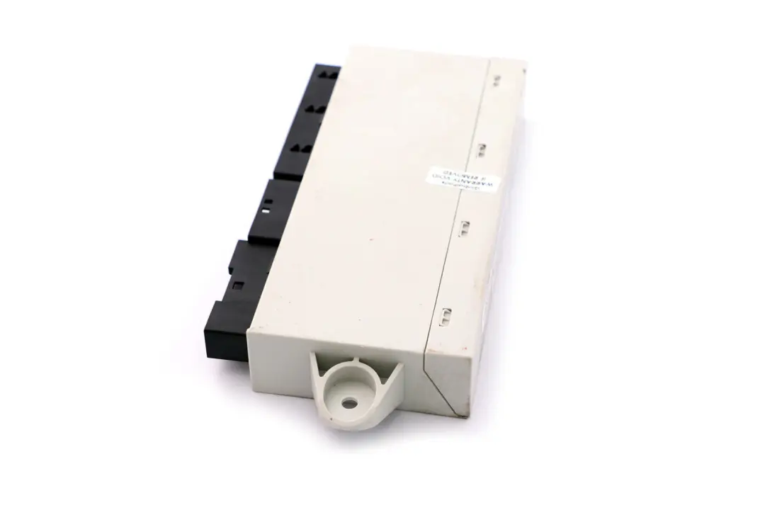 Sterownik Moduł Drzwi Lewy Przód do BMW E65 E66 E67 o numerze 6922264 BMW E65 E66 E67 Sterownik Moduł Drzwi Lewy Przód - SKU 6922264 - Numer Części 6922264