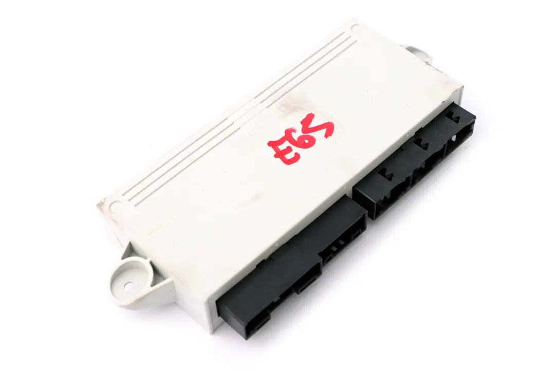 Unidad De Control Puerta Delantera Lado Conductor para BMW E65 E66 E67 con número de pieza 6922264 BMW E65 E66 E67 Unidad De Control Puerta Delantera Lado Conductor - SKU 6922264 - Número de pieza 6922264