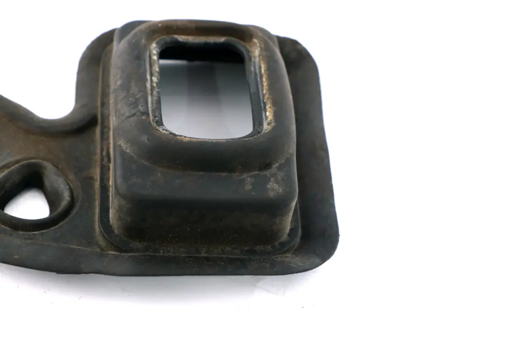 Joint Durites Liquide Refroidissement Climatisation pour BMW Z4 E85 E86 à propos du numéro de pièce 6922305 BMW Z4 E85 E86 Joint Durites Liquide Refroidissement Climatisation - SKU 6922305 - Numéro de pièce 6922305