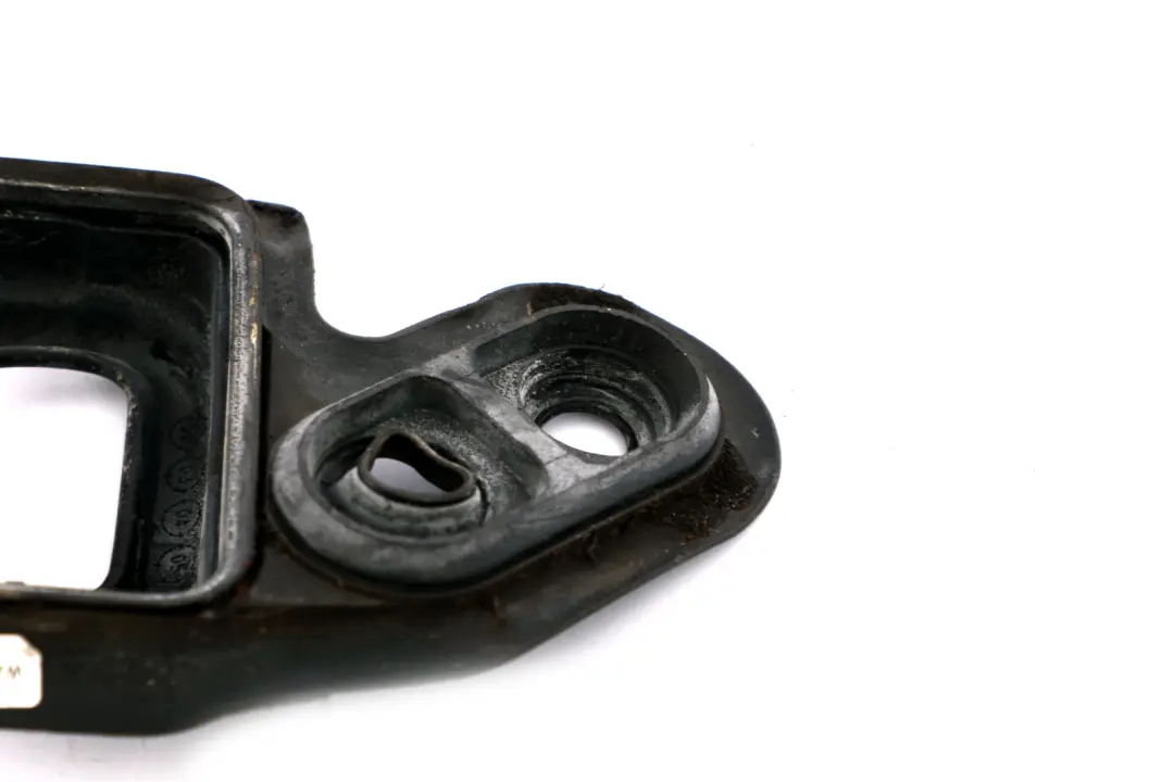 Grommet Coolant Lines A/C Seal Gasket to BMW Z4 E85 E86 with Part number 6922305 BMW Z4 E85 E86 Grommet Coolant Lines A/C Seal Gasket - SKU 6922305 - Part number 6922305