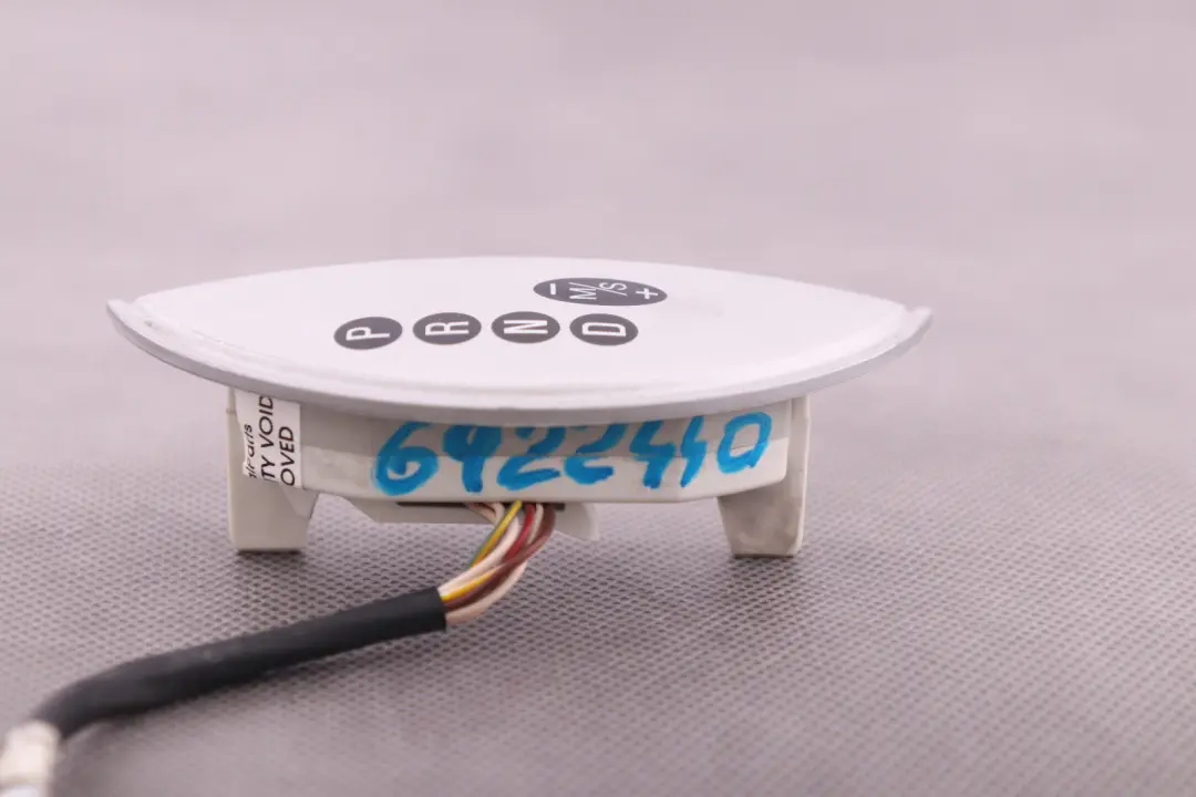 Wskaźnik Biegów Konsoli Automat do Mini R50 R52 o numerze 6922440 Mini R50 R52 Wskaźnik Biegów Konsoli Automat - SKU 6922440 - Numer Części 6922440