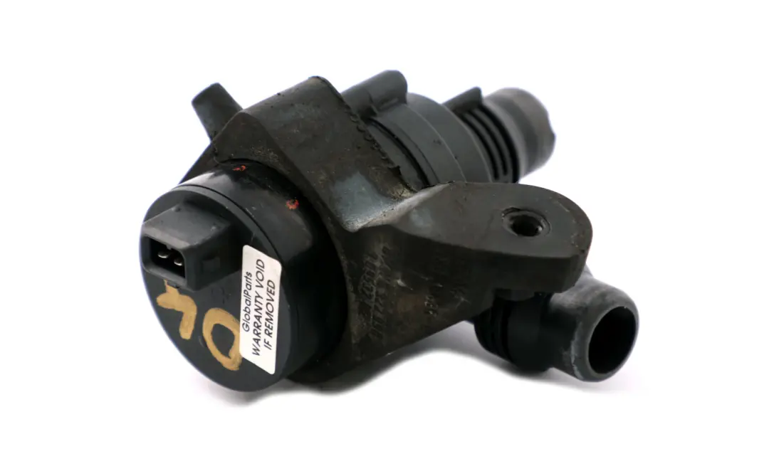 Additional Auxiliary Water Pump to BMW E65 E66 E67 with Part number 6922699 BMW E65 E66 E67 Additional Auxiliary Water Pump - SKU 6922699 - Part number 6922699