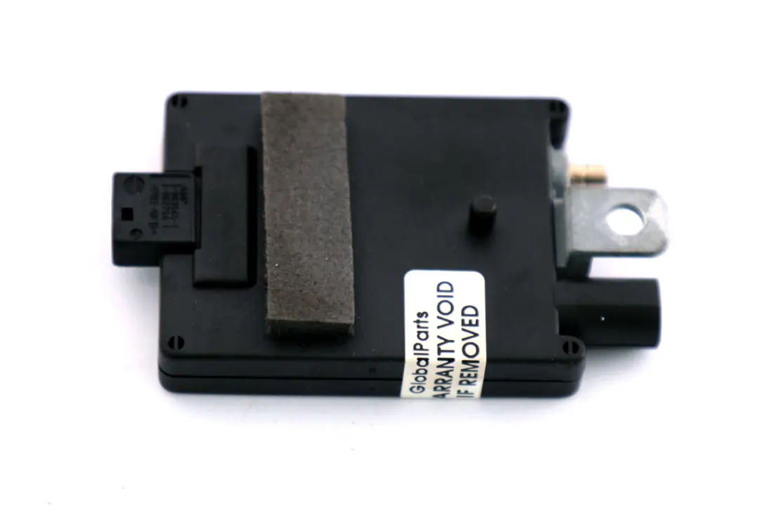 Antena TV Sistema Amplificador Booster 868MHZ para BMW X5 E53 con número de pieza 6922879 BMW X5 E53 Antena TV Sistema Amplificador Booster 868MHZ - SKU 6922879 - Número de pieza 6922879