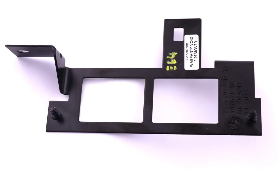 Soporte Unidad de Control Sistema Electrico del Vehiculo para BMW E64 E64 LCI con número de pieza 6923217 BMW E64 E64 LCI Soporte Unidad de Control Sistema Electrico del Vehiculo - SKU 6923217 - Número de pieza 6923217