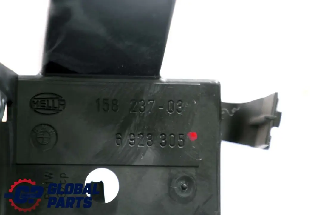 Feu Responsables Lampe Gauche Support Pour Clignotant Blanc pour BMW E60 à propos du numéro de pièce 6923305 BMW E60 Feu Responsables Lampe Gauche Support Pour Clignotant Blanc - SKU 6923305 - Numéro de pièce 6923305