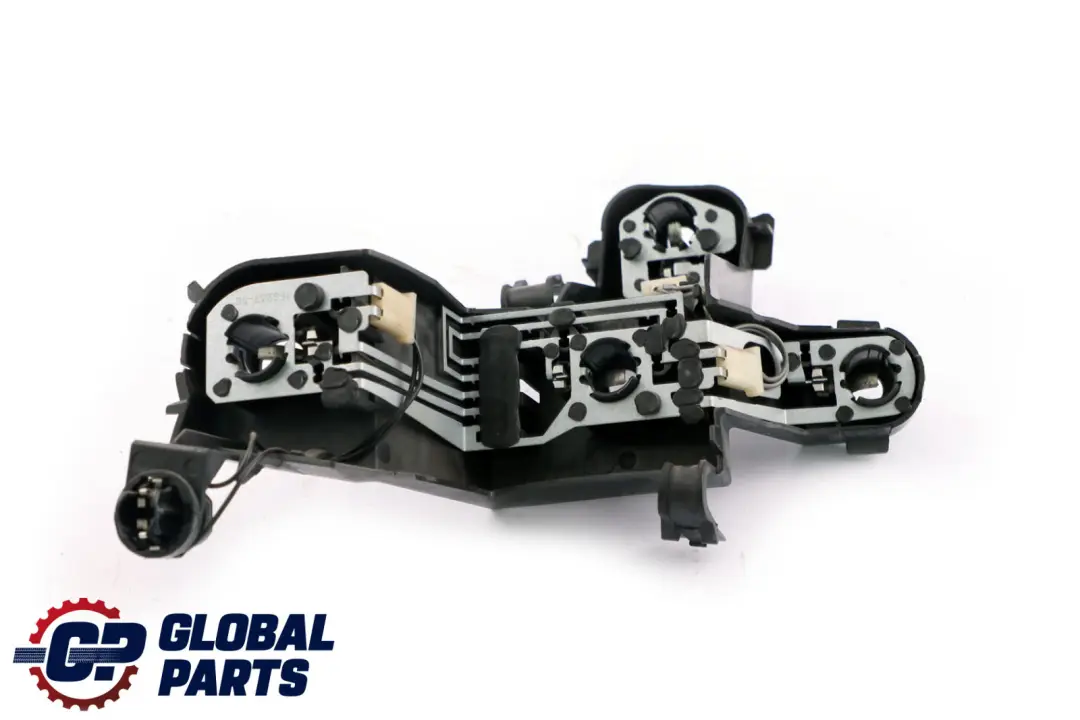 Lampenträger Heckleuchte Lampenträger Rechts Blinker Weiss 7161306 für BMW E60 mit Teilenummer 6923306 BMW E60 Lampenträger Heckleuchte Lampenträger Rechts Blinker Weiss 7161306 - SKU 6923306 - Teilenummer 6923306