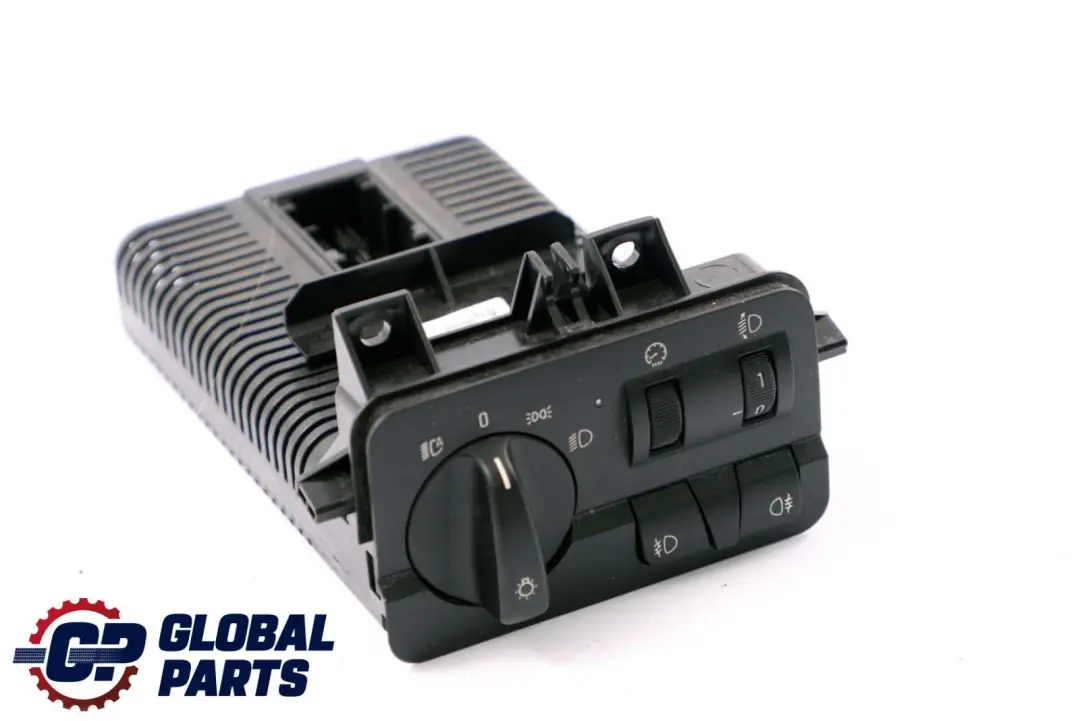 Headlight Control Element Light Switch Fog Lamps to BMW 3 Series E46 with Part number 9133017 BMW 3 Series E46 Headlight Control Element Light Switch Fog Lamps - SKU 6923481 - Part number 9133017