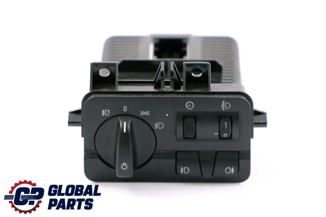 Schaltereinheit Licht Nebelscheinwerfer für BMW 3 er E46 mit Teilenummer 9133017 BMW 3 er E46 Schaltereinheit Licht Nebelscheinwerfer - SKU 6923481 - Teilenummer 9133017