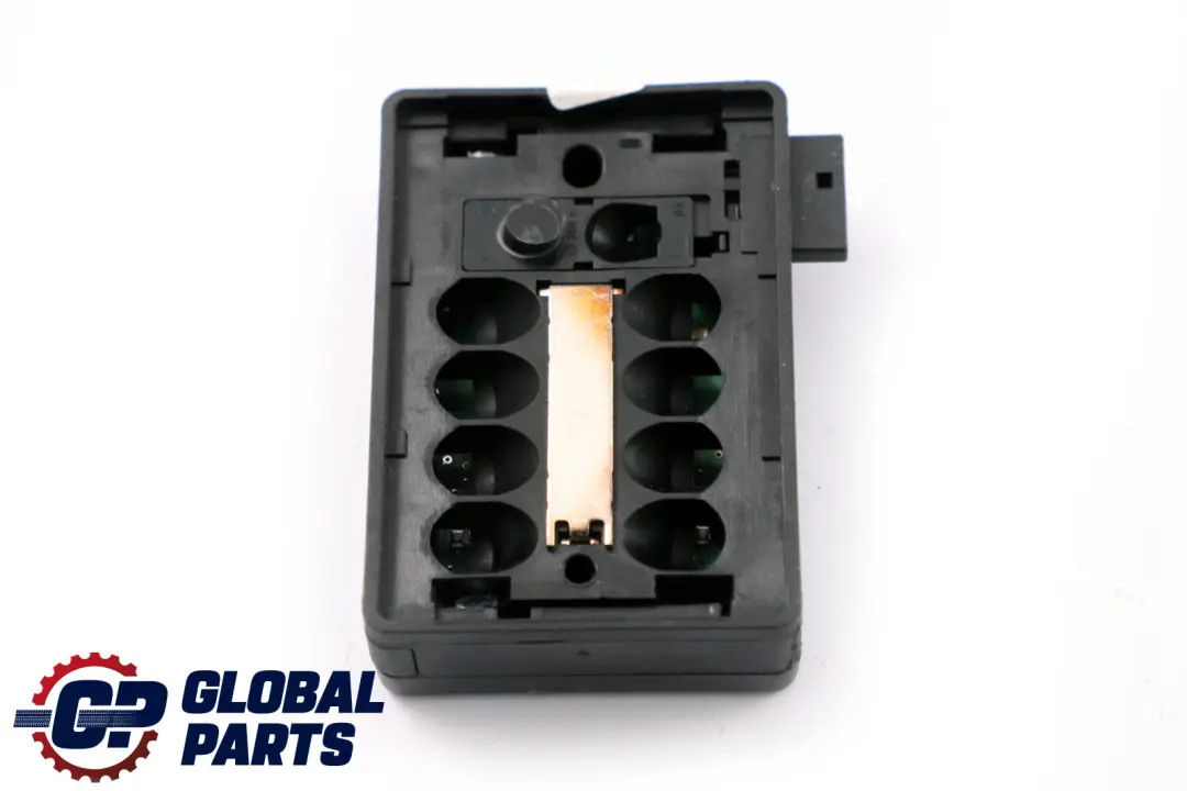 Sensore Pioggia E Luce per BMW E39 E46 X5 E53 X3 E83 Z4 E85 E86 Mini R50 R53 con numero di parte 6923954 BMW E39 E46 X5 E53 X3 E83 Z4 E85 E86 Mini R50 R53 Sensore Pioggia E Luce - SKU 6923954 - Numero di parte 6923954