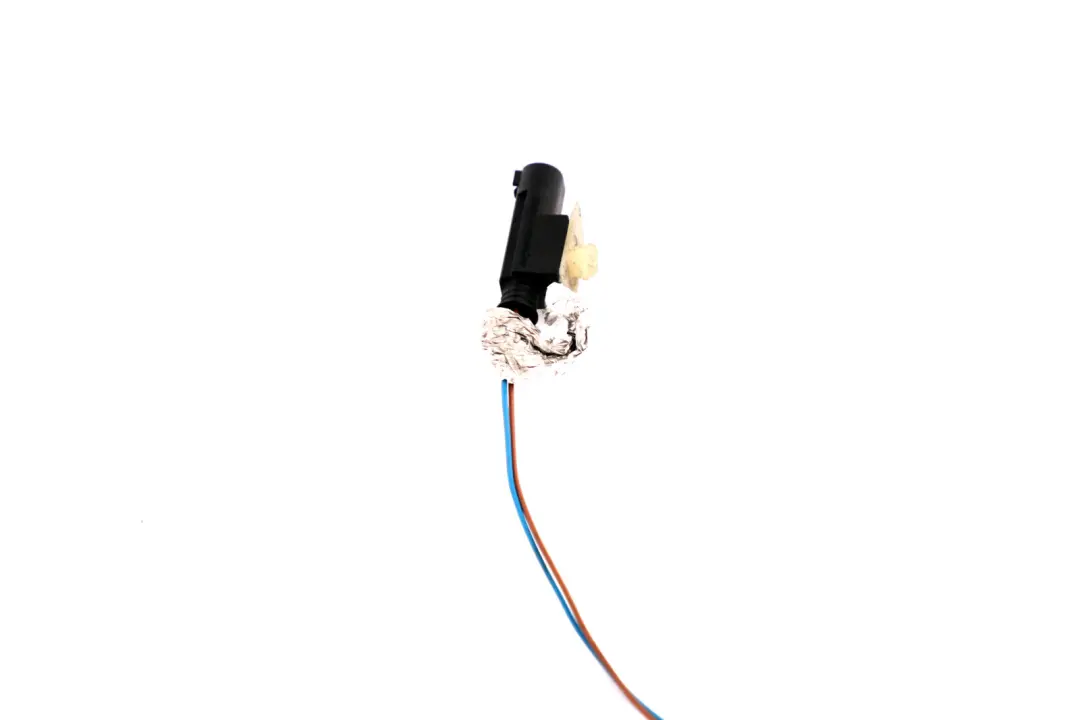 BMW X5 Serie E53 Terzo Faro Stop Posteriore Luce Freno Bianco - SKU 6923970 - Numero di parte 6923970