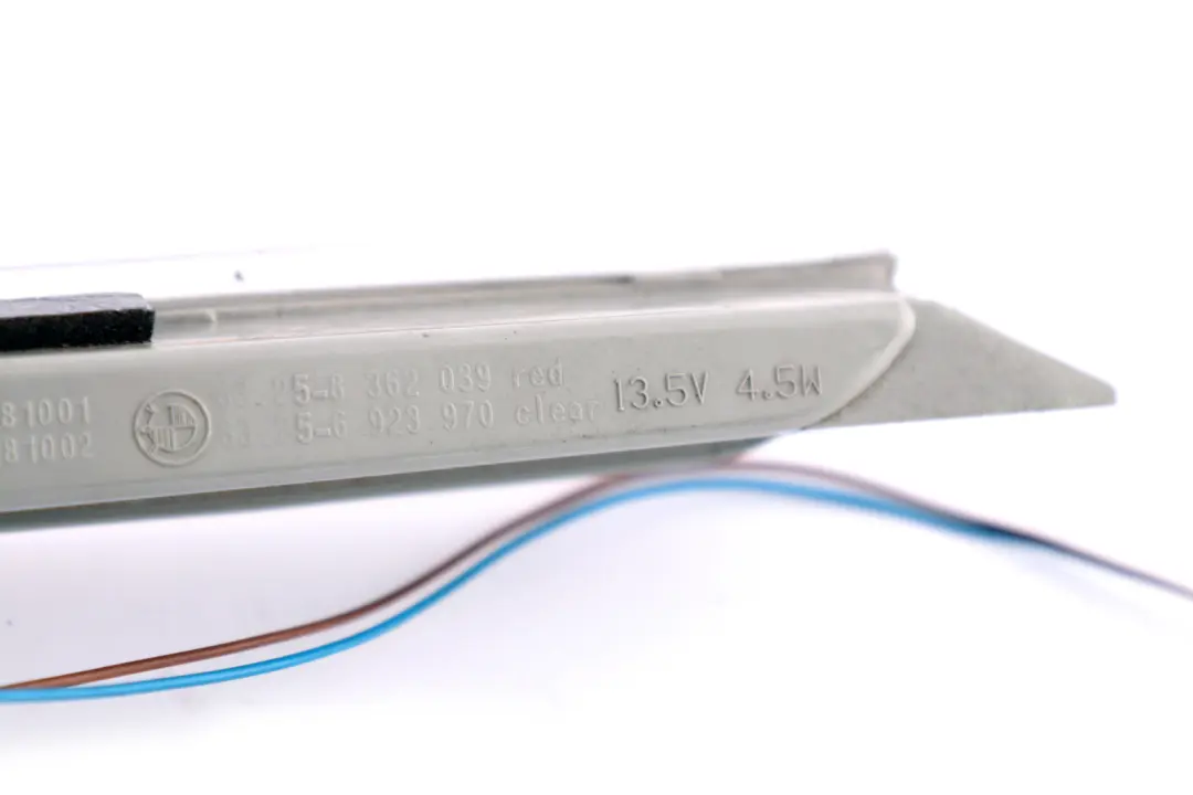 BMW X5 Serie E53 Terzo Faro Stop Posteriore Luce Freno Bianco - SKU 6923970 - Numero di parte 6923970